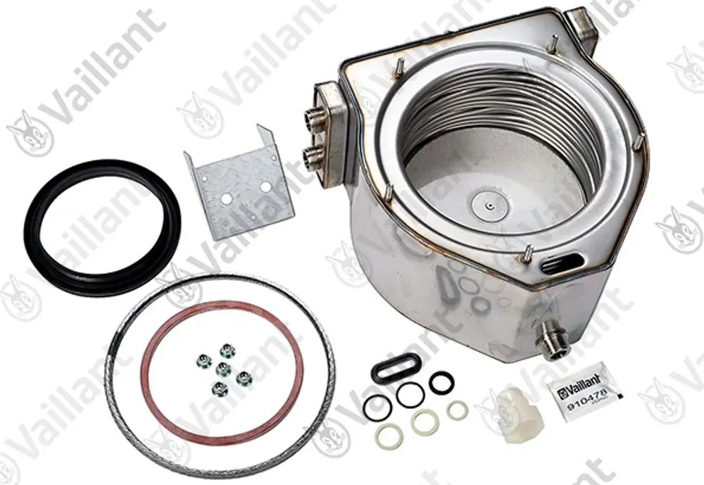 Vaillant Wärmetauscher in Edelstahloptik mit Zubehörteilen, darunter Dichtungen, Schrauben und eine Montageplatte, für Heizungsanwendungen.